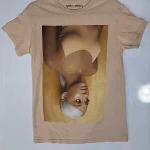 Ariana Grande Sweetener Beige Graphic Tee Size S